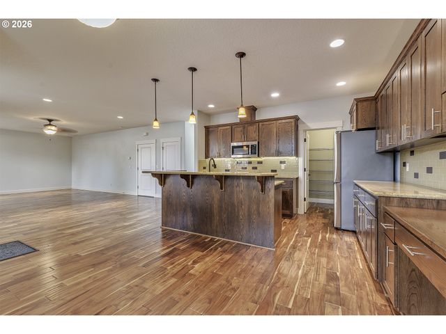 3367 Nw 165TH Pl, Beaverton, OR 97006