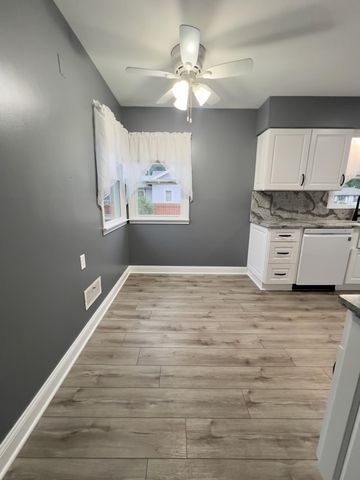 2708 AVENUE I, Council Bluffs, IA 51501