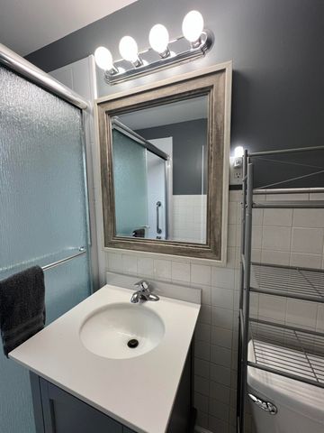 2708 AVENUE I, Council Bluffs, IA 51501