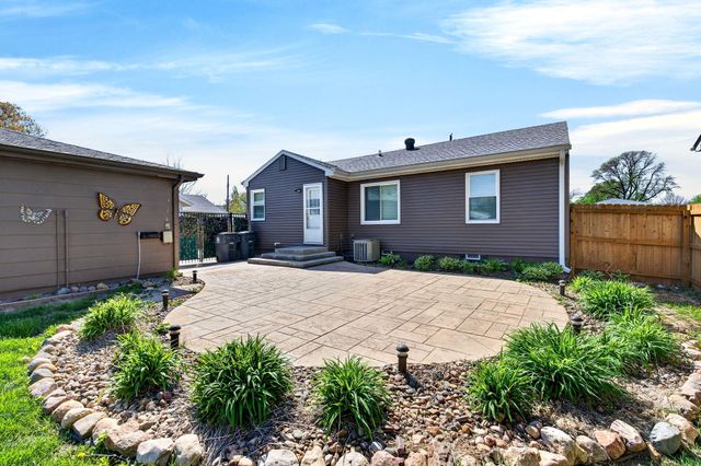 2708 AVENUE I, Council Bluffs, IA 51501