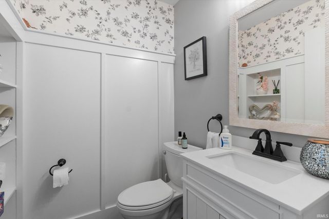 13309 Sangiovese Place, Fort Wayne, IN 46845
