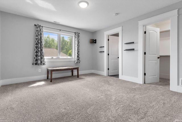 13309 Sangiovese Place, Fort Wayne, IN 46845