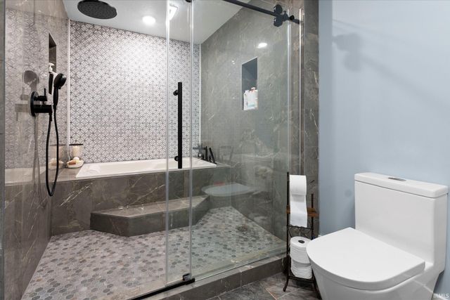 13309 Sangiovese Place, Fort Wayne, IN 46845