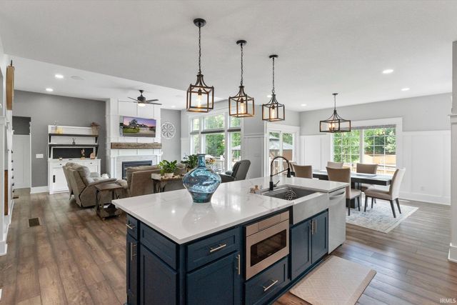 13309 Sangiovese Place, Fort Wayne, IN 46845