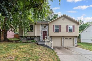 2123 SE 5th Street, Lee's Summit, MO 64063
