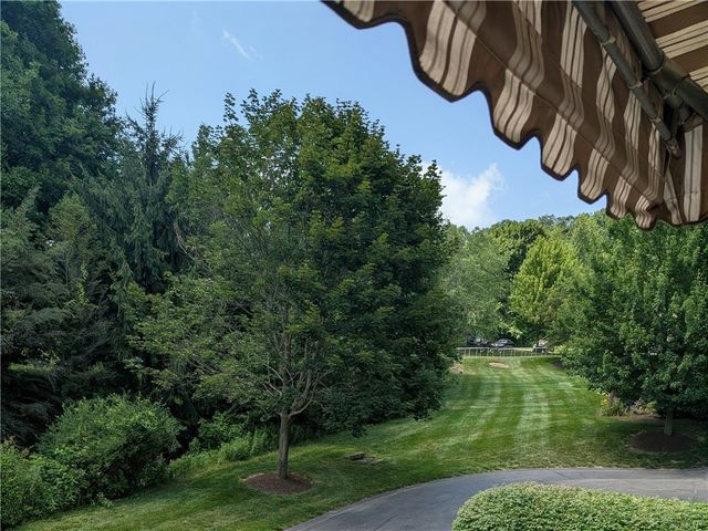 1705 Waterleaf Drive 1705, Franklin Park, PA 15143