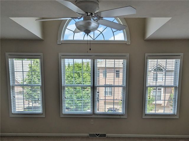 1705 Waterleaf Drive 1705, Franklin Park, PA 15143
