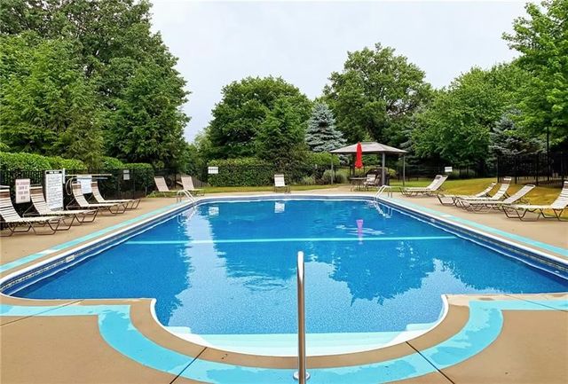 1705 Waterleaf Drive 1705, Franklin Park, PA 15143