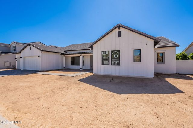 17193 W MONTPELIER Street, Surprise, AZ 85388