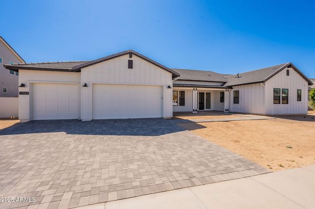 17193 W MONTPELIER Street, Surprise, AZ 85388
