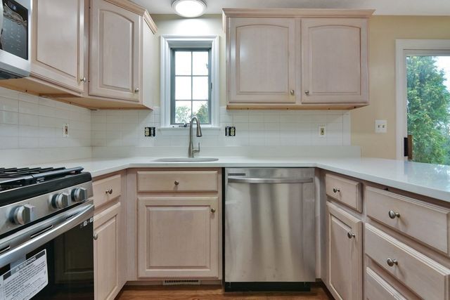 197 High St 2, Andover, MA 01810