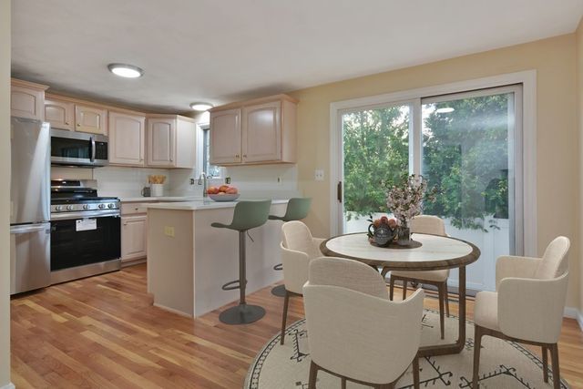 197 High St 2, Andover, MA 01810