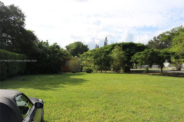 12790 NE 10 Ave, North Miami, FL 33161