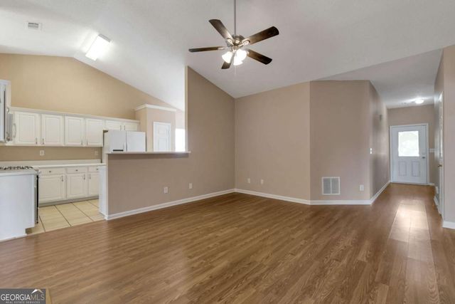 2513 Laurelfield Drive, Grayson, GA 30017
