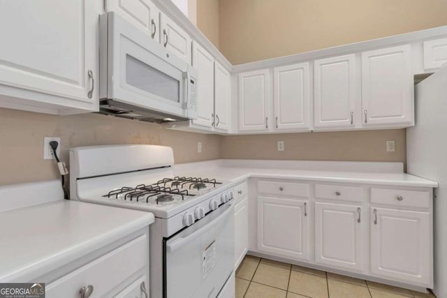 2513 Laurelfield Drive, Grayson, GA 30017