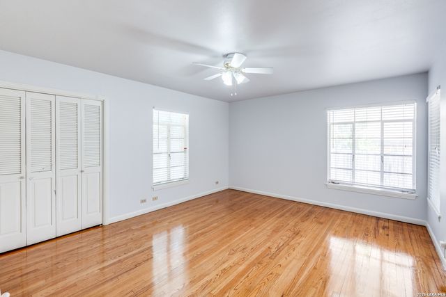 101 CANTERBURY HILL ST, Terrell Hills, TX 78209