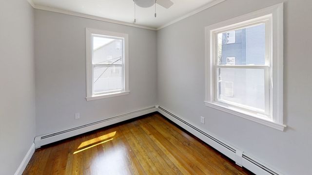 836 Canterbury St 2R, Boston, MA 02131