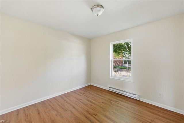 711 Easy ST, Norfolk, VA 23505