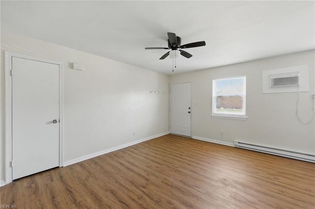 711 Easy ST, Norfolk, VA 23505