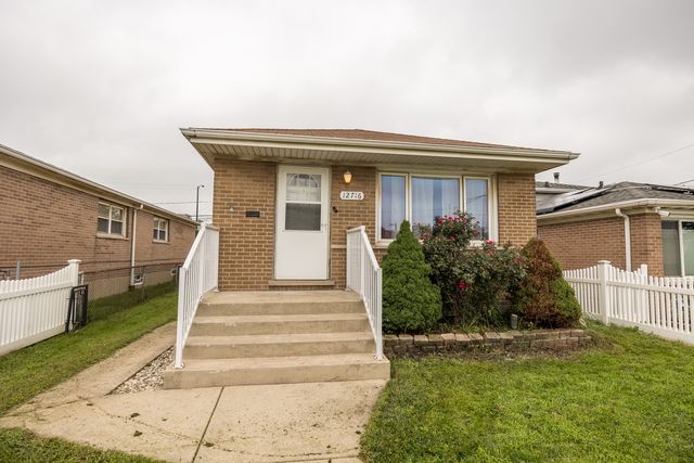 12716 S Saginaw Avenue, Chicago, IL 60633