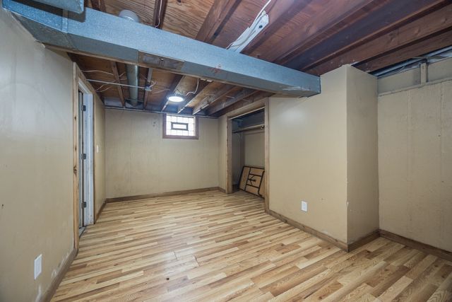 12716 S Saginaw Avenue, Chicago, IL 60633