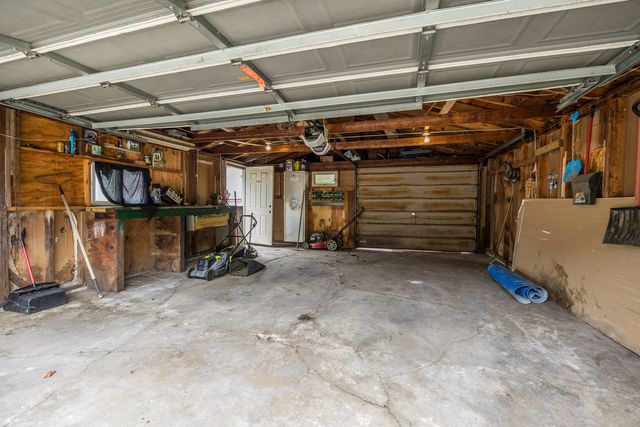 12716 S Saginaw Avenue, Chicago, IL 60633
