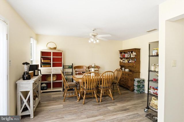 27 ASPEN CT, Bordentown, NJ 08505