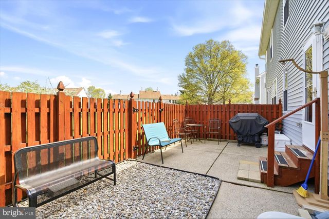 27 ASPEN CT, Bordentown, NJ 08505