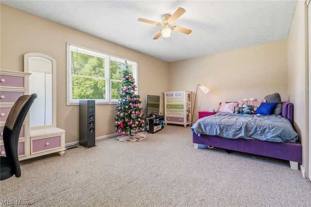 50 Kirby Drive, Akron, OH 44319