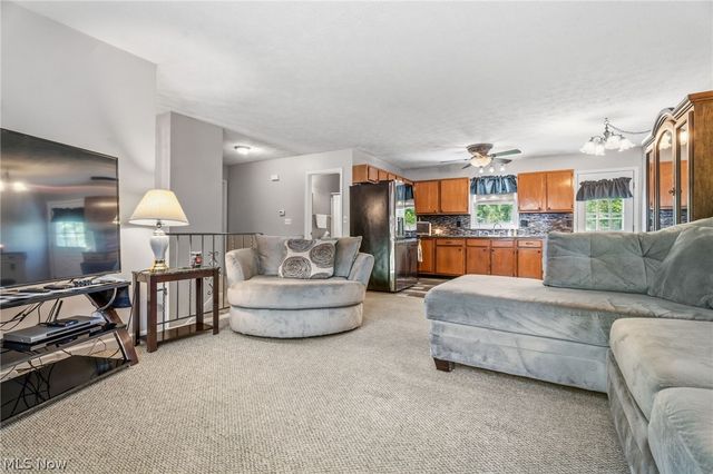 50 Kirby Drive, Akron, OH 44319