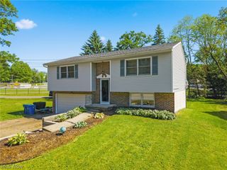 50 Kirby Drive, Akron, OH 44319