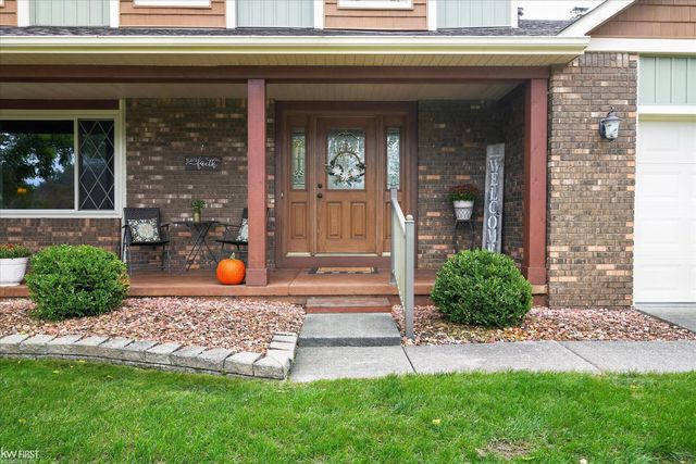 1269 Lake Valley Drive, Fenton Twp, MI 48430
