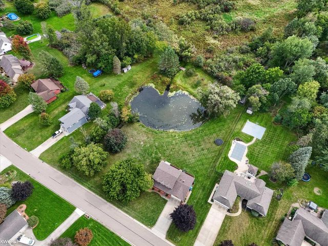 1269 Lake Valley Drive, Fenton Twp, MI 48430