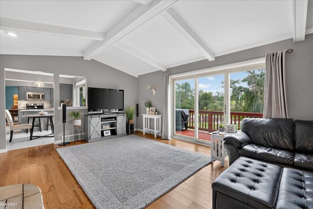 1269 Lake Valley Drive, Fenton Twp, MI 48430