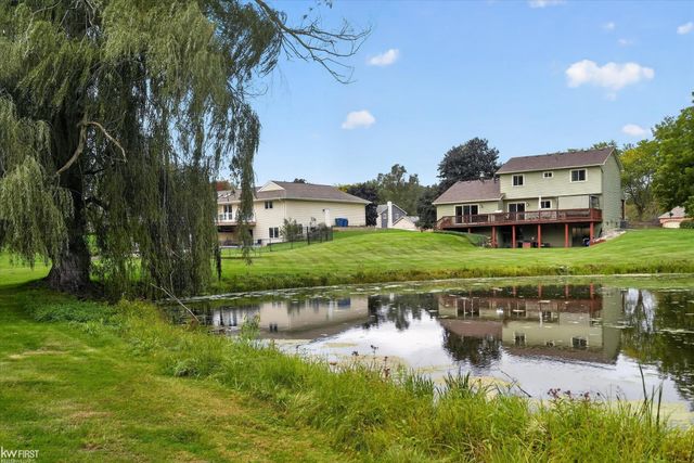 1269 Lake Valley Drive, Fenton Twp, MI 48430