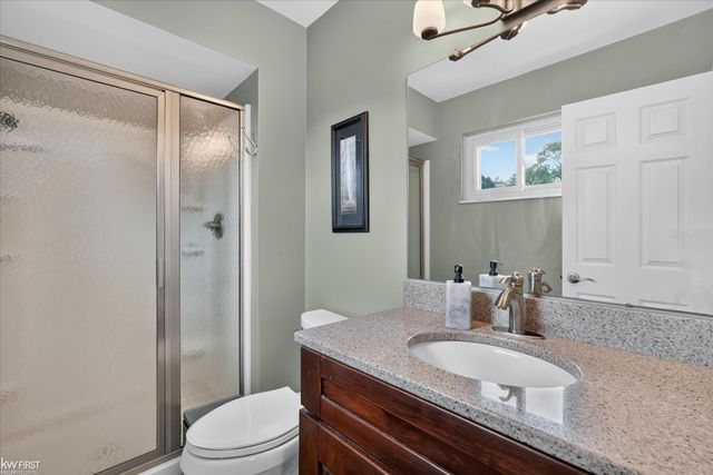 1269 Lake Valley Drive, Fenton Twp, MI 48430