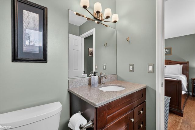 1269 Lake Valley Drive, Fenton Twp, MI 48430