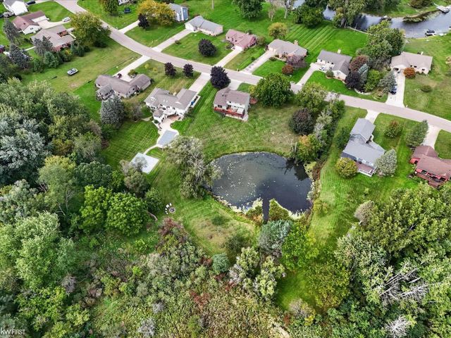 1269 Lake Valley Drive, Fenton Twp, MI 48430