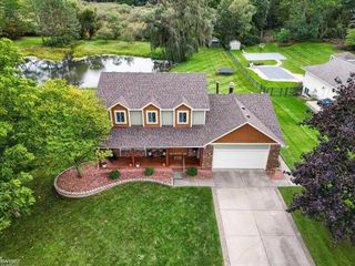 1269 Lake Valley Drive, Fenton Twp, MI 48430