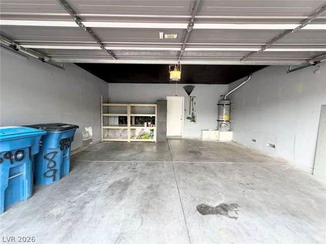 8901 Square Knot Avenue, Las Vegas, NV 89143