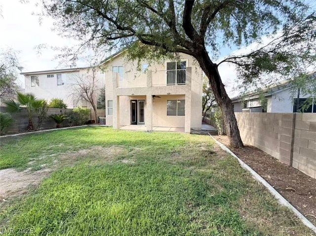8901 Square Knot Avenue, Las Vegas, NV 89143