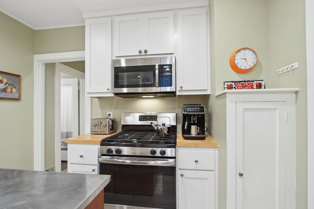 733 35th St, Sacramento, CA 95816