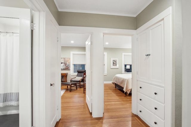 733 35th St, Sacramento, CA 95816