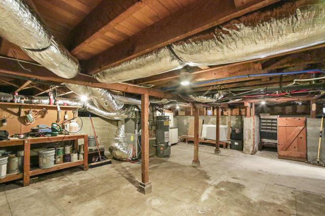 733 35th St, Sacramento, CA 95816