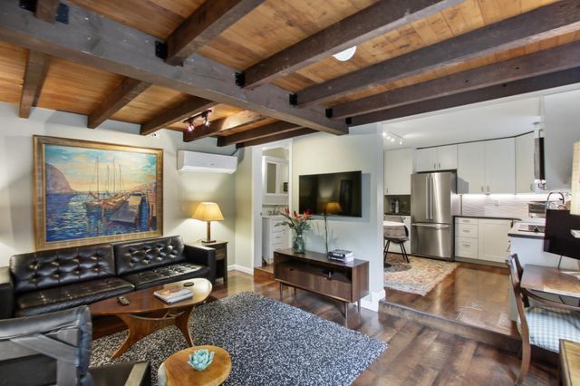 733 35th St, Sacramento, CA 95816