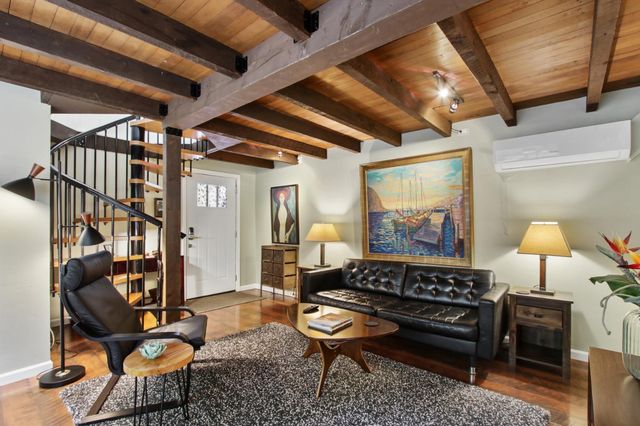 733 35th St, Sacramento, CA 95816