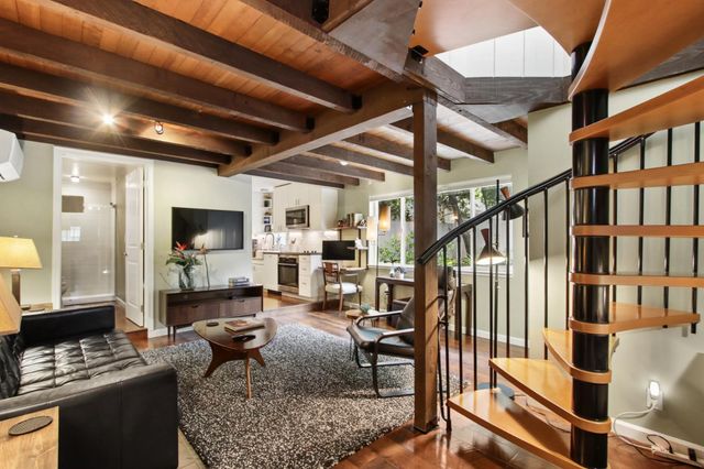 733 35th St, Sacramento, CA 95816