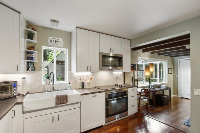 733 35th St, Sacramento, CA 95816