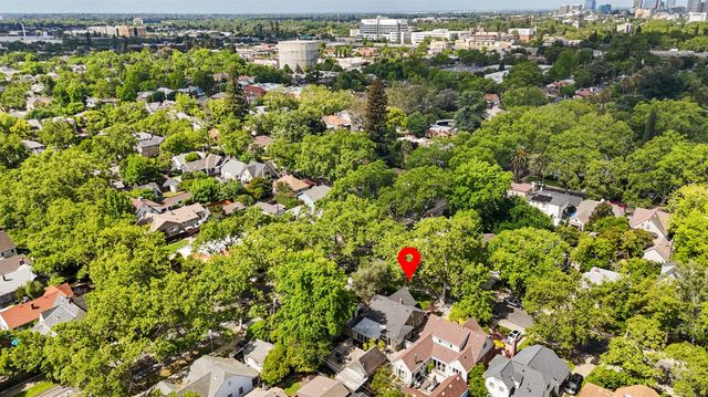 733 35th St, Sacramento, CA 95816