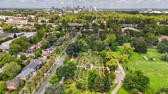 733 35th St, Sacramento, CA 95816